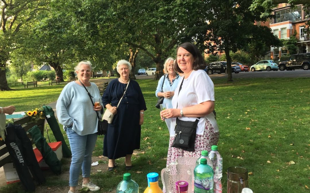 Pimms by the Pond!